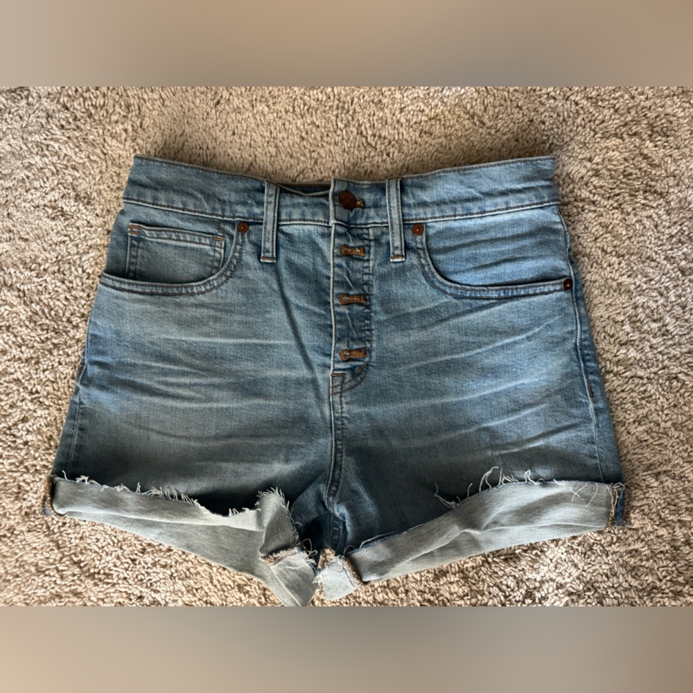 Madewell cuff denim shorts size 27